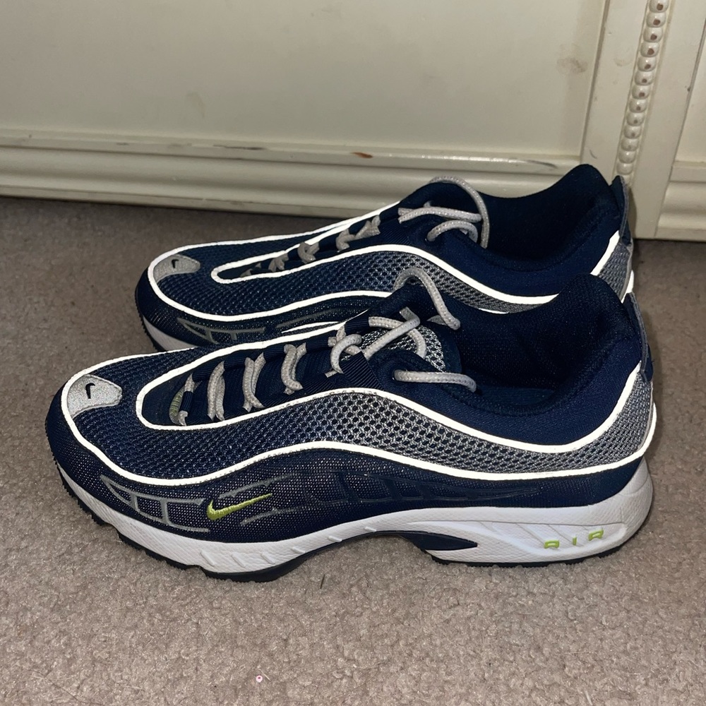 Vintage Nike Air